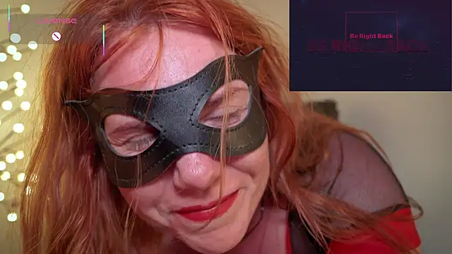 GingerAleMILF webcam