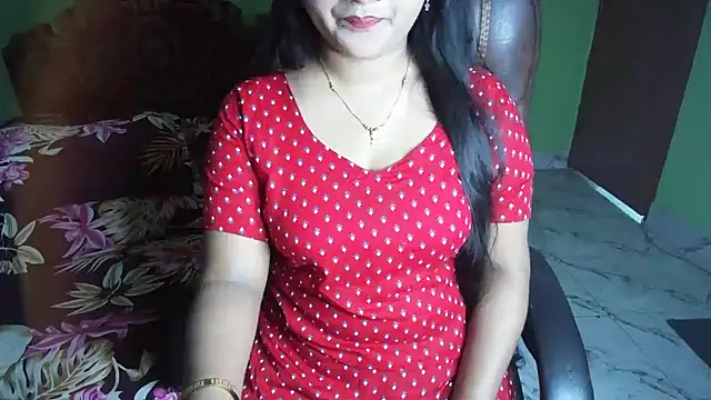 BengaliQueenStar webcam