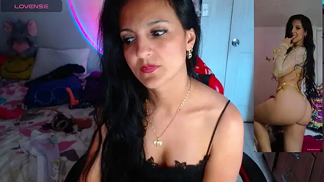 BasmaHernandez webcam