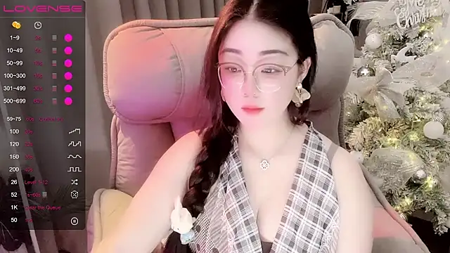 Monica-666888- webcam