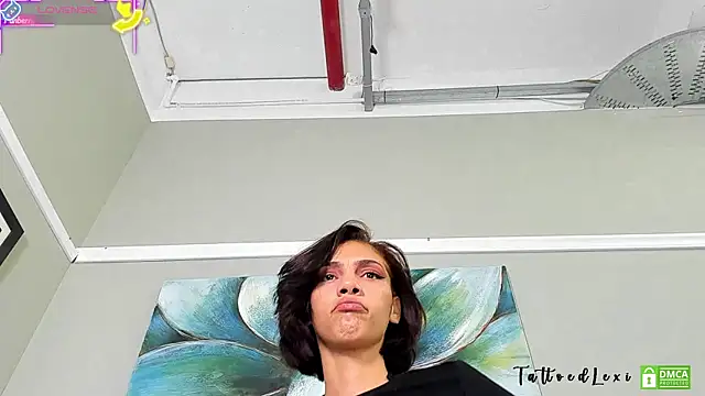 TattoedLexi_ webcam