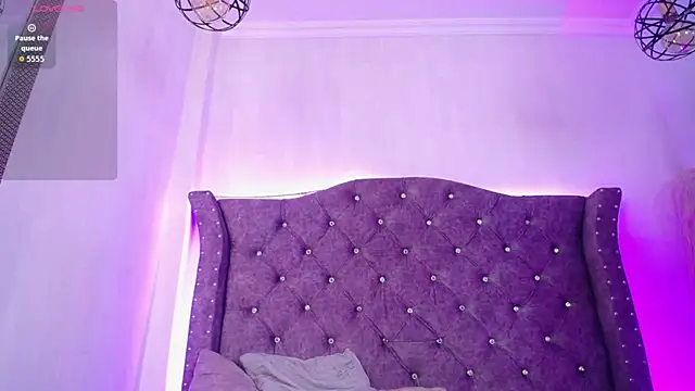 Lizza_Jones's live cam