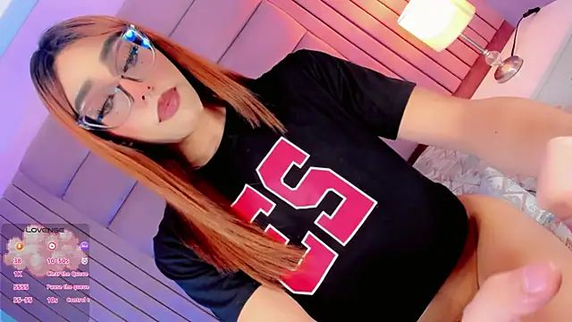 camille_deluxe - Camille_deluxe's free webcam - UK Sex Cams