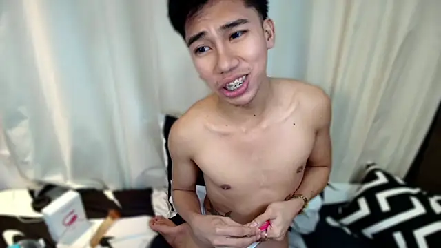 ur_pinoyhotbrix (M young) - BE MY LOVER AND MAKE ME CUM