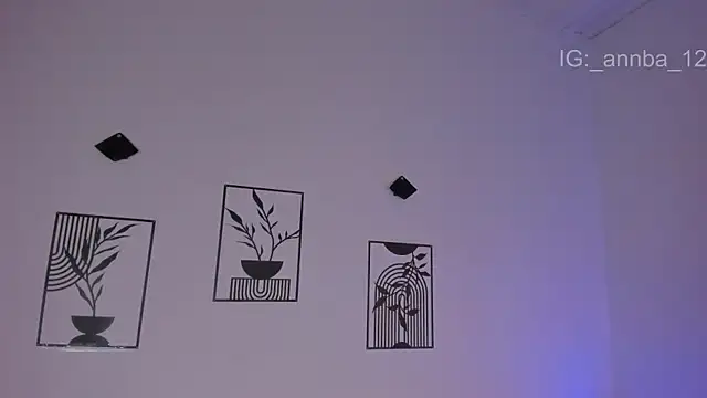 annie_barozzi webcam