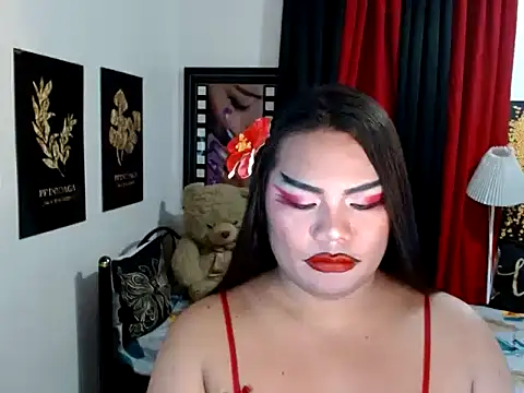 tsbrianahugecock - TSbrianaHugeCock's free webcam - UK Sex Cams