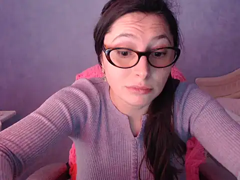 LuckyLisa23 webcam