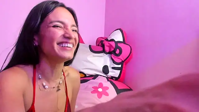 doll_katiuska - Doll_katiuska's free webcam - UK Sex Cams