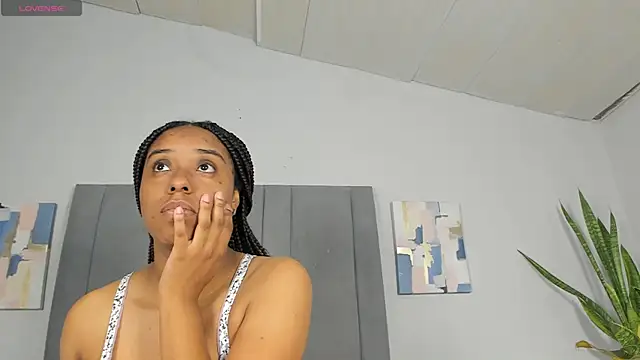 Sophia_Ebony webcam