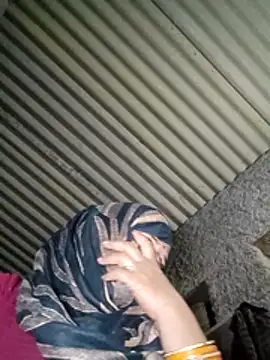 Lucky_couple-1 webcam