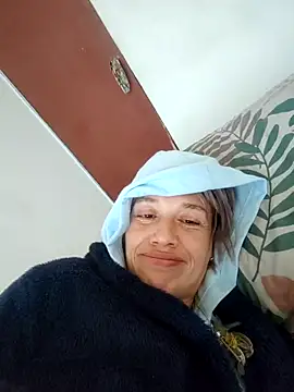 MARILYNMADELENAKOVANOVA webcam