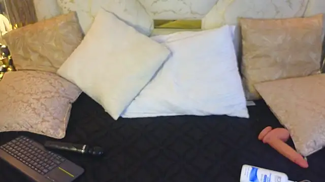 julieta_priv (F teen) - welcome back!🖤may you improve your heal