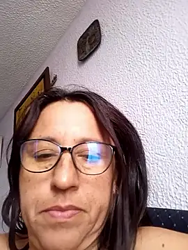 Webcam Model (valeriapinter)  is live.Free join now!