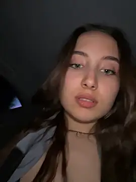 ICrazyOneIRL's live cam