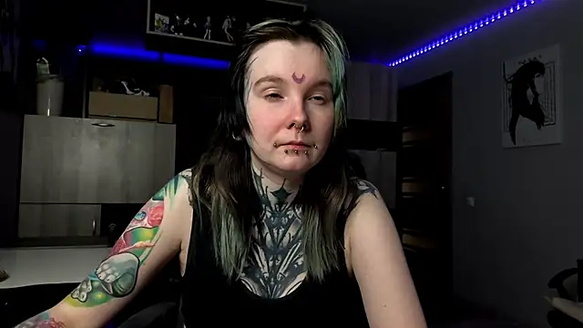 HighelikeGirl webcam