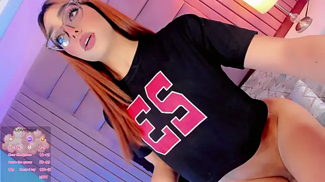 Camille_deluxe webcam