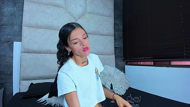 Vaiolett_Smith webcam