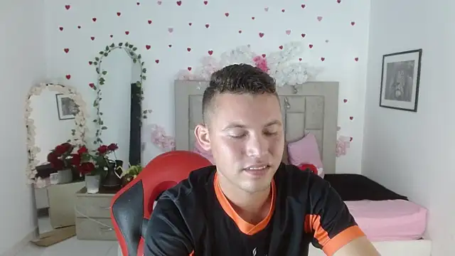 sven_fox723 webcam