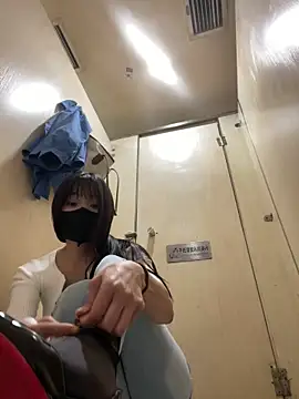 美女xiao-Lin在线直播