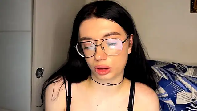 RenataBrought webcam