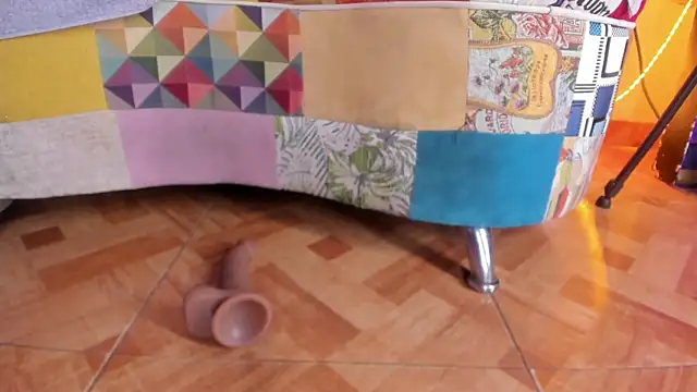 Scarlett_Barnes webcam