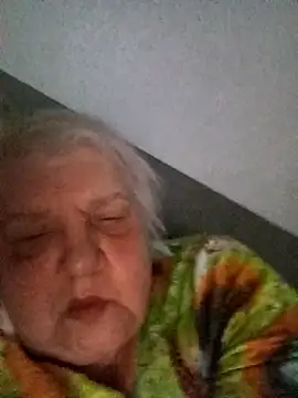 HapinessLovee webcam