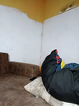 bigblackbangerkay (Ask my age) - Show me love,  let's have more fun