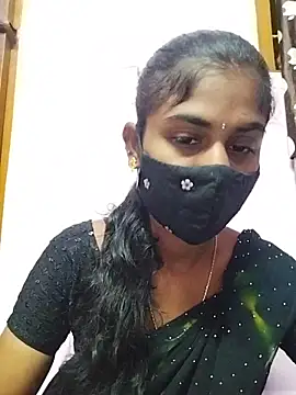 Tamil_Hot_RoyalQueen webcam
