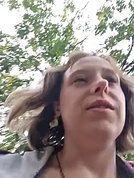 public_katrisha (F young) - Blowjob