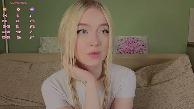 ChristinBland webcam