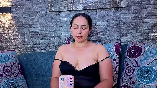 valeriavg - Valeriavg's free webcam - UK Sex Cams