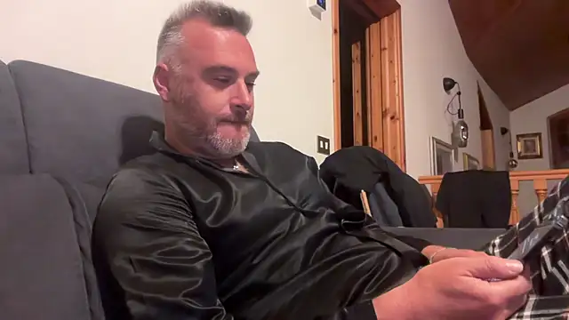 marcovik1 (Ask my age) - cum.