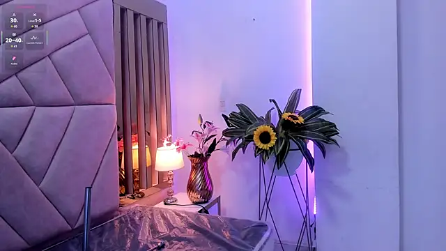 DomenicoRey live sex cam