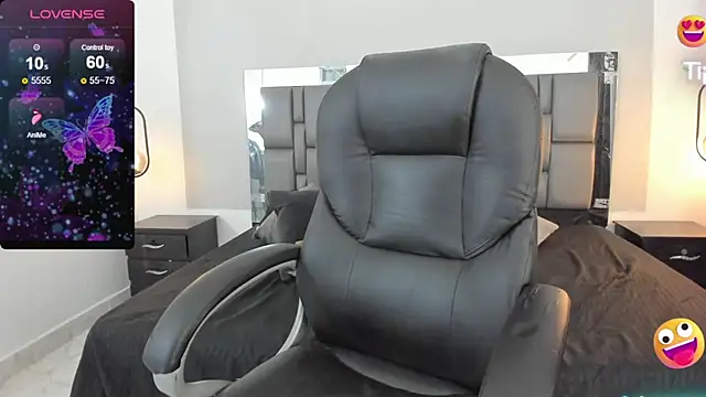 pretty_ariiel webcam