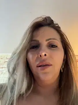 _Abril-Office1 webcam