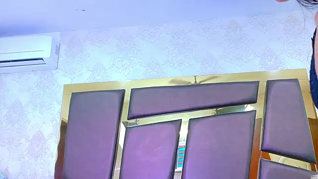 NicoleEsposito webcam