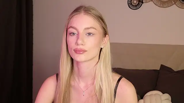 GabriellaOlsen webcam