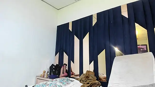 KikyoAndDrey webcam