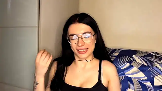 RenataBrought webcam