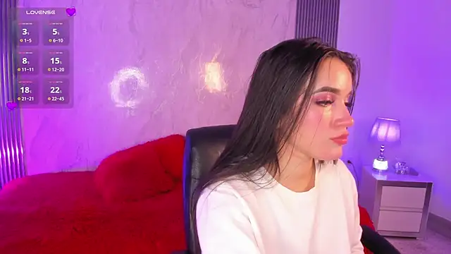 IsabellaDubois_ webcam