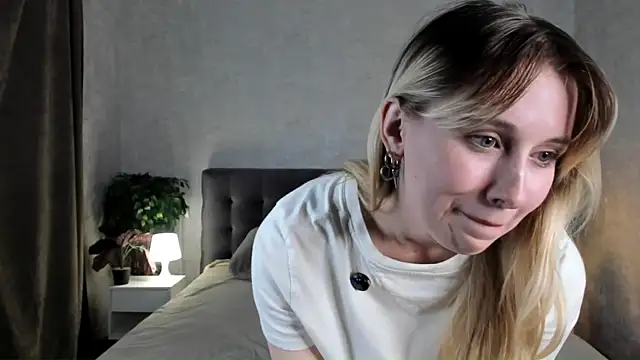 KourtneyAvitabile webcam