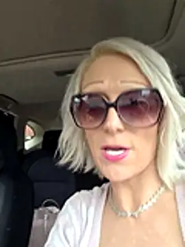 BeautifulMeFire23 webcam