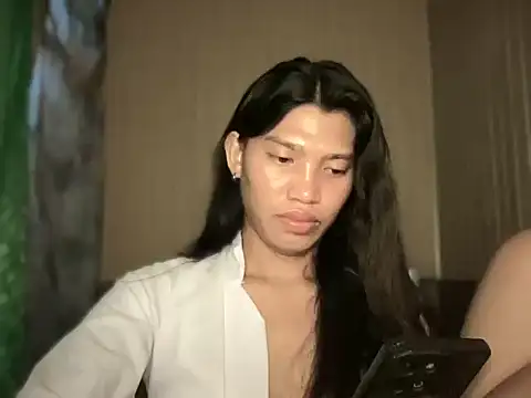 Yourgoddess_jayve webcam