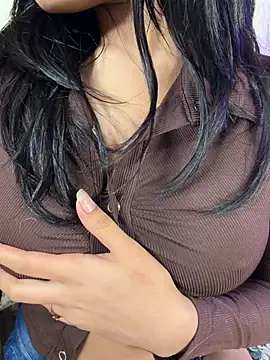 KARISHMA-STRIP webcam