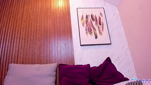 nahomi_rosse (F milf) - Spit on my tits🔥