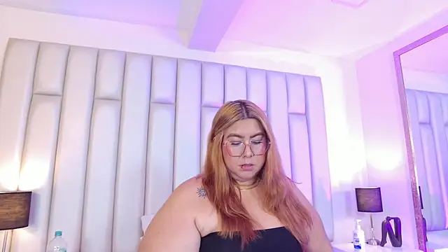 aandreaperez (F young) - OPEN MI ASSHOLE CLOSE UP