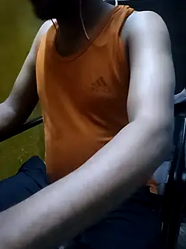 Karantamiltop live sex cam