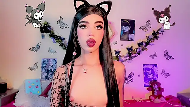 Miss-Saraii live sex cam