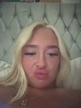 Vanillaheavennn webcam