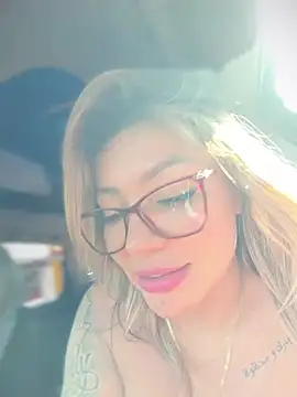 DIANITA_1988 Live Webcam on Stripchat